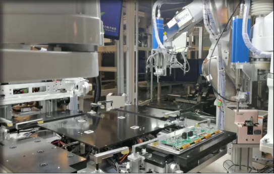 全自动锁附设备